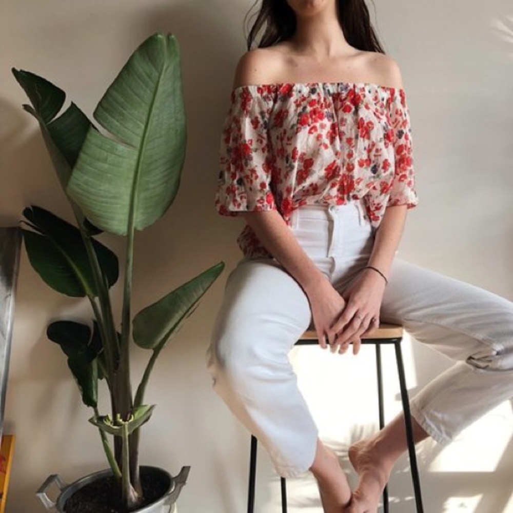Reformation floral top 🌸🌼🌺